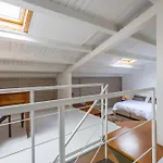 Apartamento Hola House Politeama Theatre