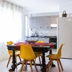 Apartamento Hola House Politeama Theatre