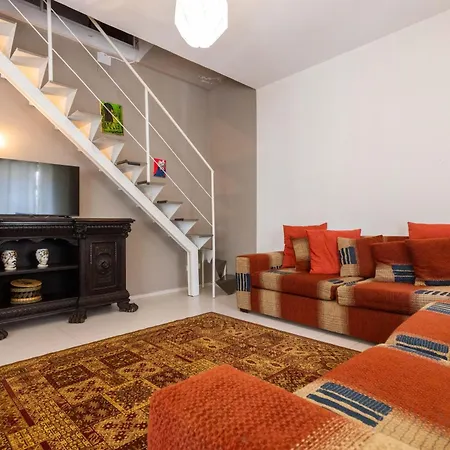 Hola House Politeama Theatre Apartamento