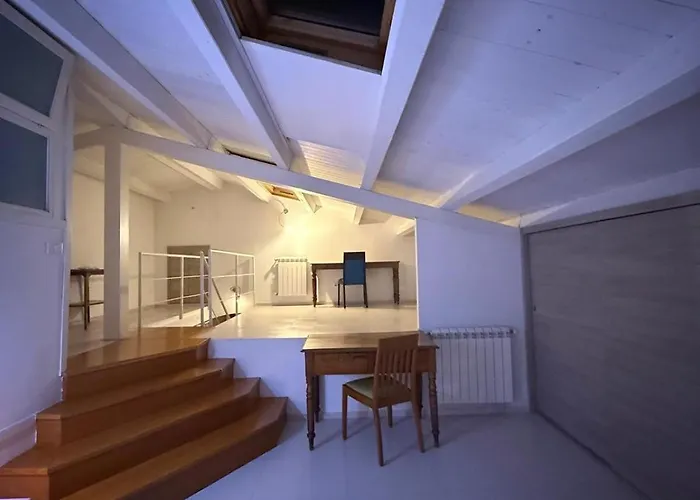 Hola House Politeama Theatre 아파트